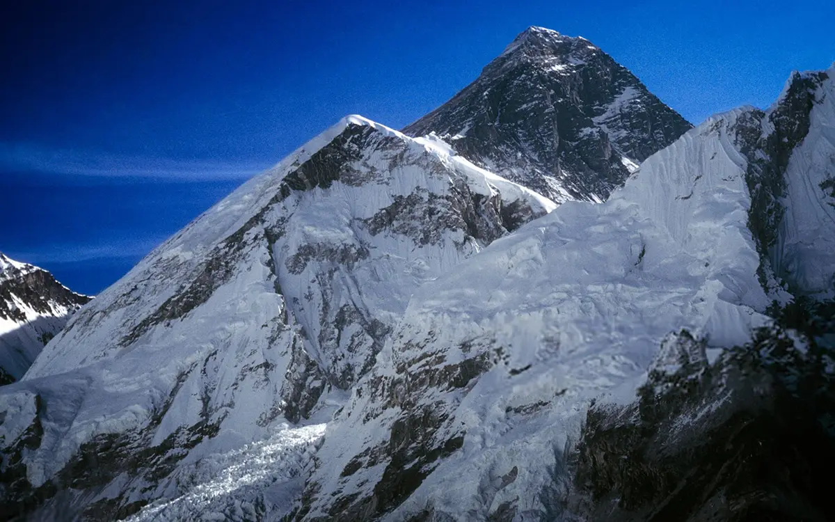 Mount-Everest-GettyImages1.webp