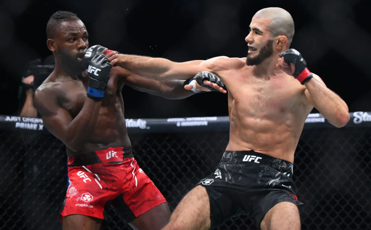 Muhammad-Mokaev-Manel Kape-getti.webp