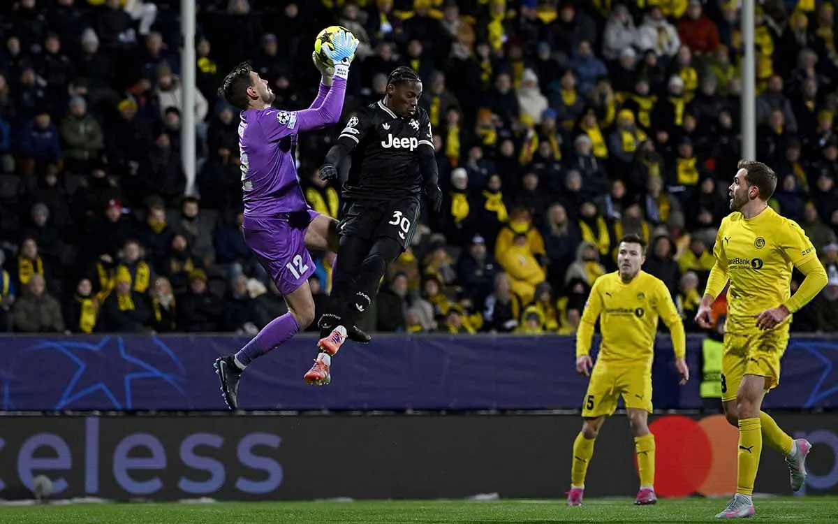 12 подвигов Хайкина. Российский вратарь установил невероятный национальный рекорд