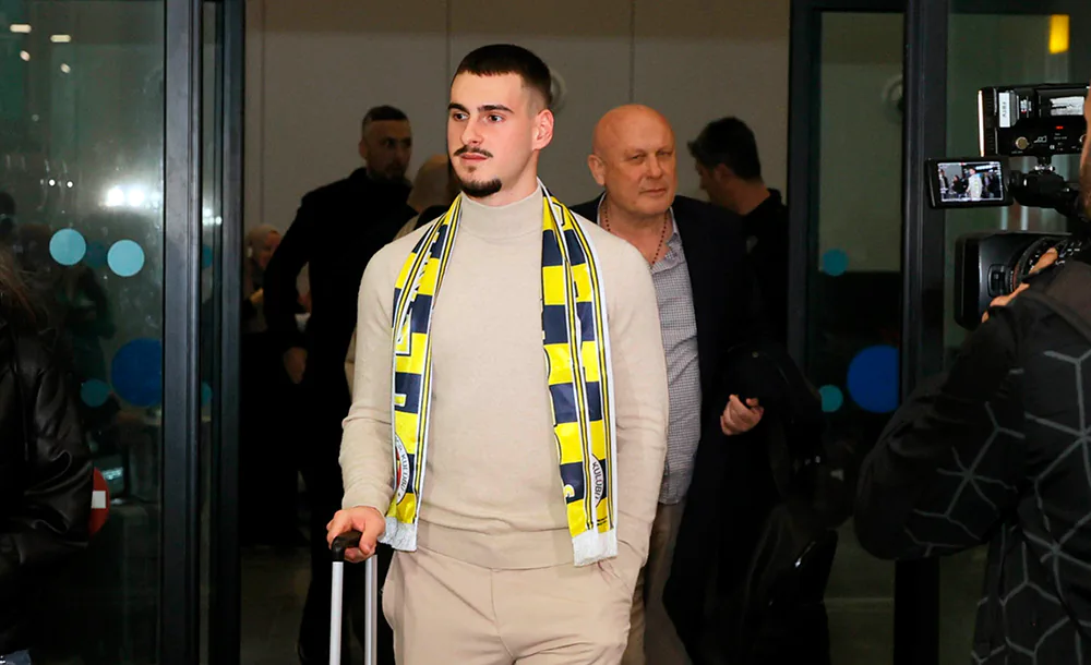 Огнен_Мимович_Фото_ФК_«Фенербахче» (1).webp