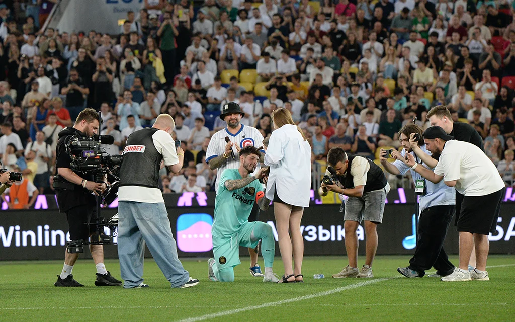 Предложение_Слона_девушке,_Медиалига,_2DROTS_Broke_Boys,_Андрей (1).webp