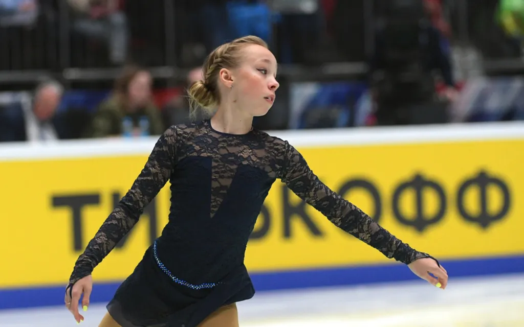 фигурное катание 1 канал юниоры