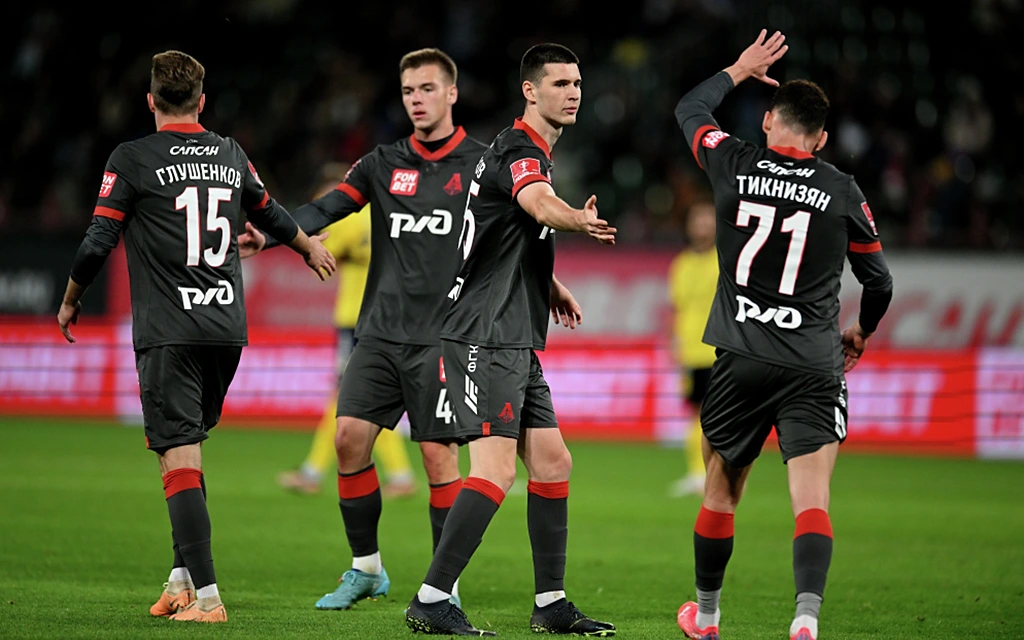 RIA_8529028.MR copy.webp