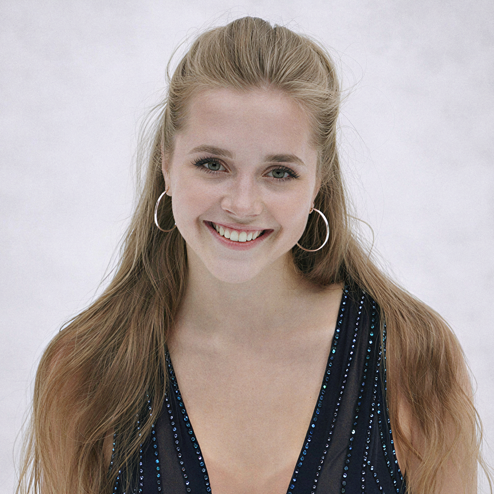 Елена Радионова