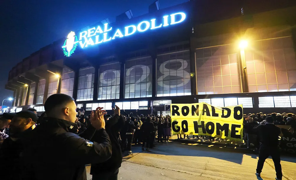 Роналдо_фанаты_Вальядолид,_Фото_Diario_AS.webp