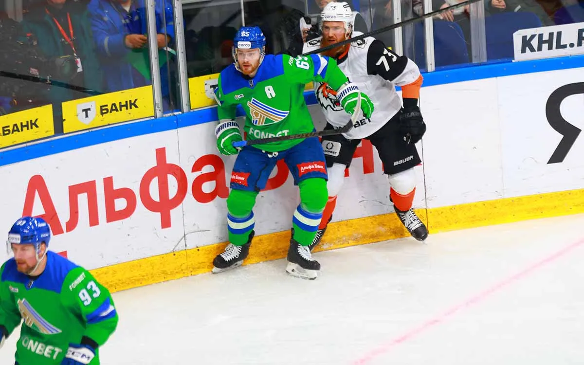 Salavat-Amur-hc-Salavat-Yulaev2.webp