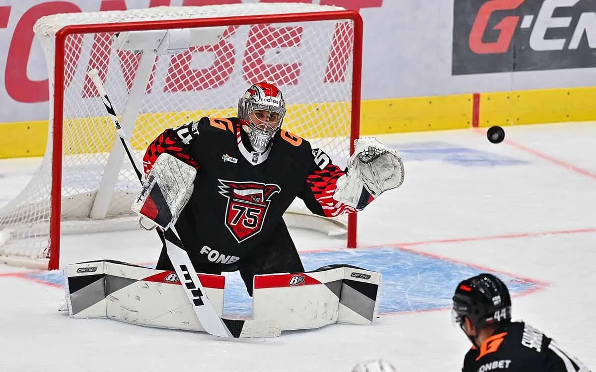 Serebryakov-hc-Avangard.webp