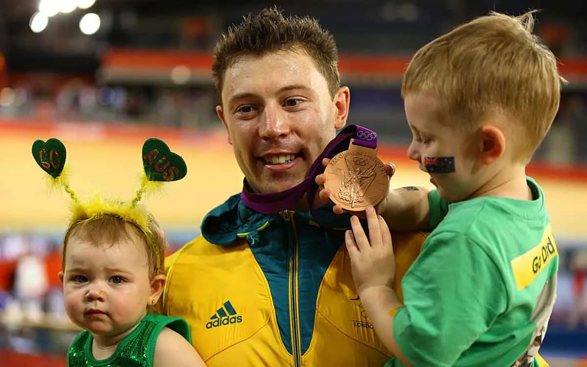 Shane-Perkins- Bronze-medal-2012-GettyImages.webp