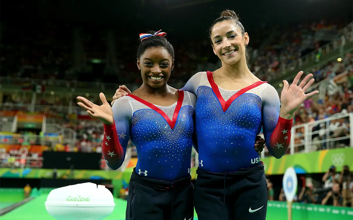 Simone-Biles-Alexandra-Raisman-GettyImages.webp