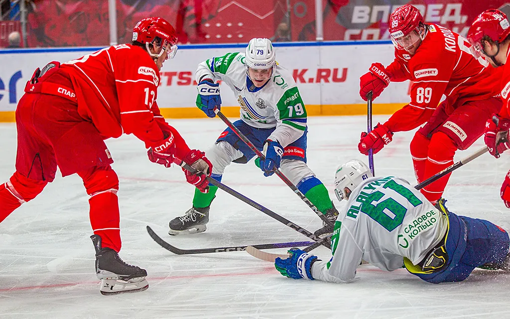 Спартак_Салават_Юлаев,_ХК_Салават_Юлаев3.webp