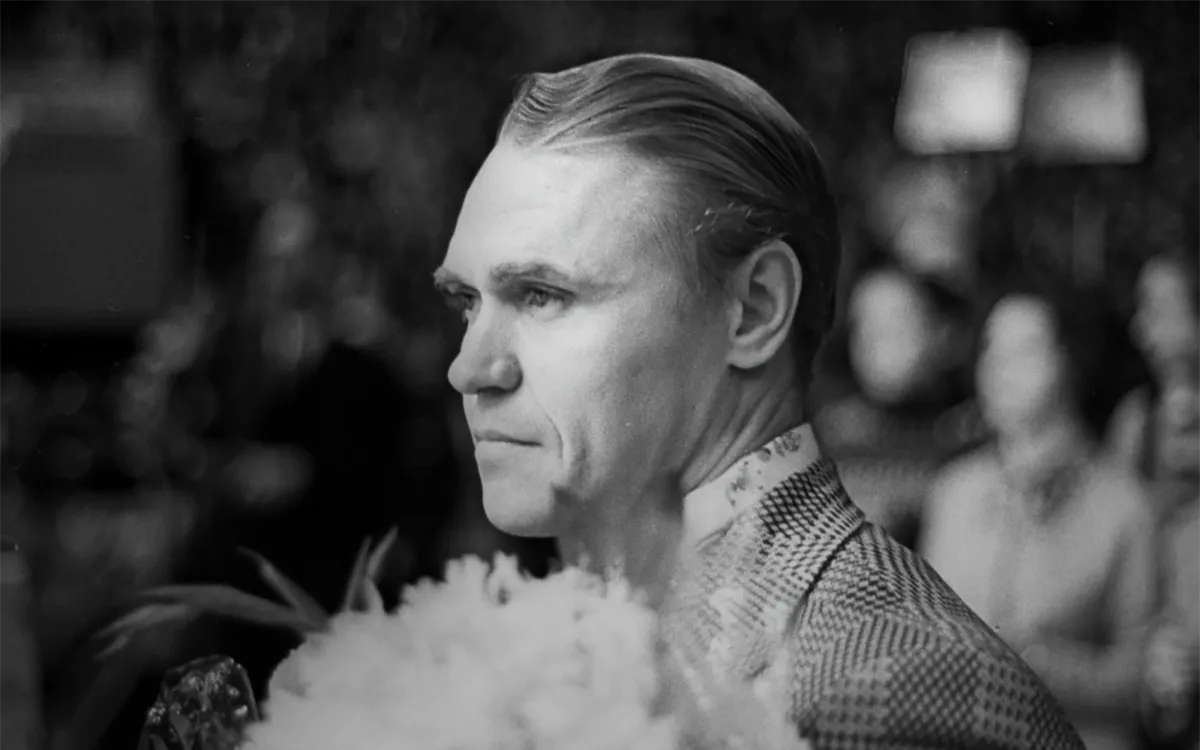 Спился и умер на ступенях метро. Бесславный конец легенды советского льда