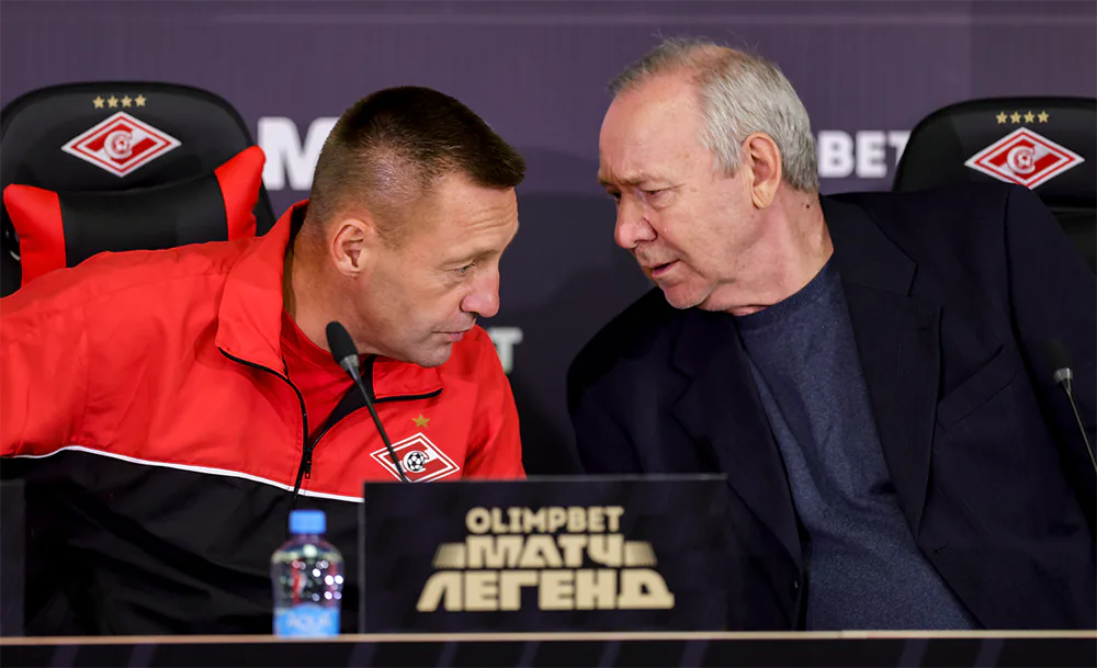 Тихонов и Романцев Михаил Шапаев - РФС.webp