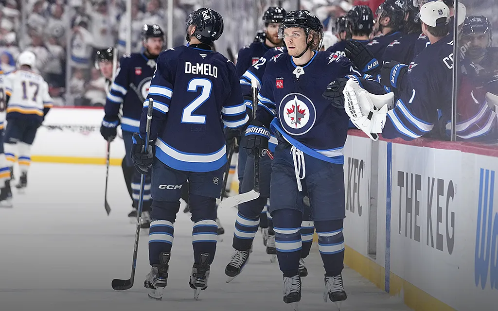 Такого вы ещё не видели. Россиянин из «Виннипега» запустил исторический камбэк