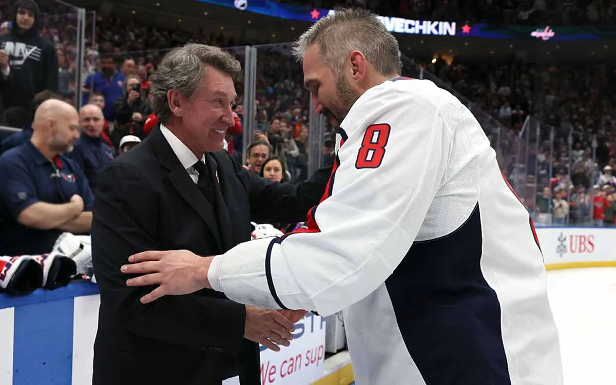 Wayne-Gretzky-Alex-Ovechkin-GettyImages.webp