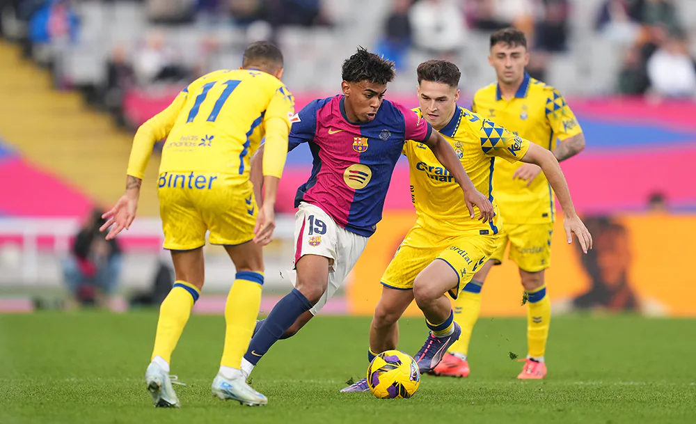 Ямаль Барселона. Фото Getty Images.webp