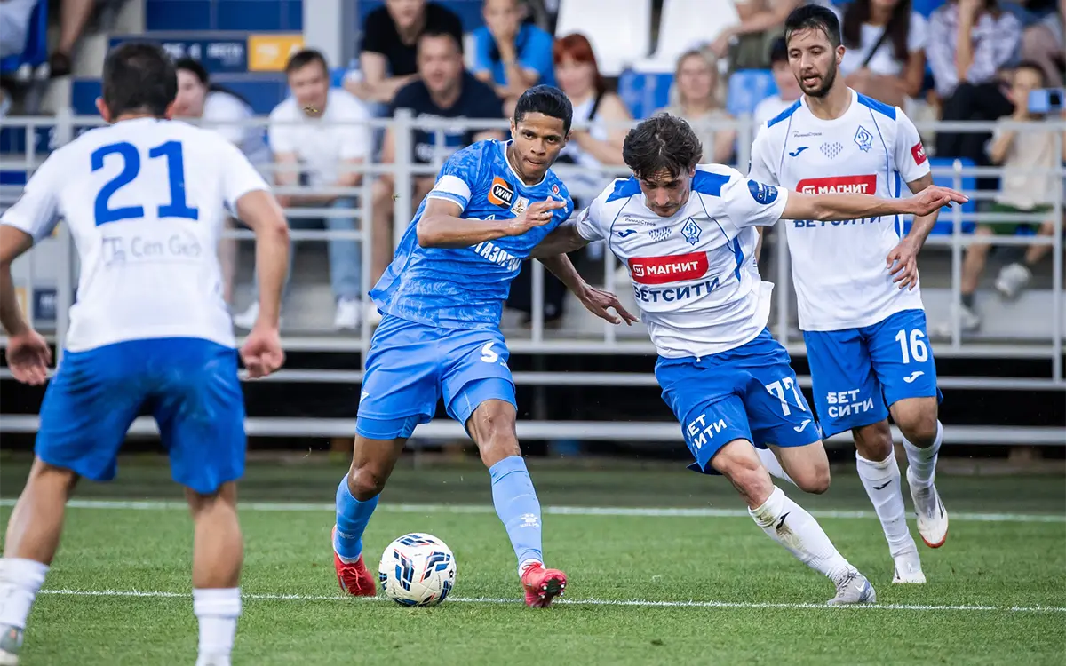 Zenit-Dinamo-Makhachkala-photo-FC-Zenit3.webp