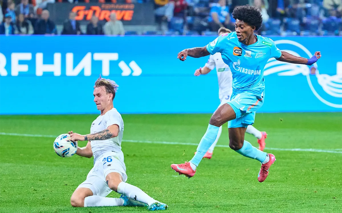 Zenit-Orenburg-FC-Zenit1.webp