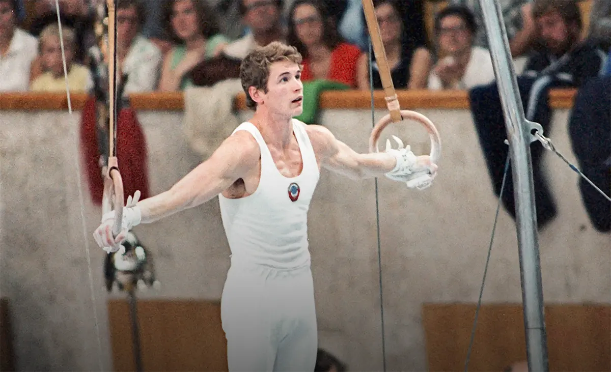 Наука и тренеры были против. Русский гимнаст установил рекорд, который жив уже 44 года