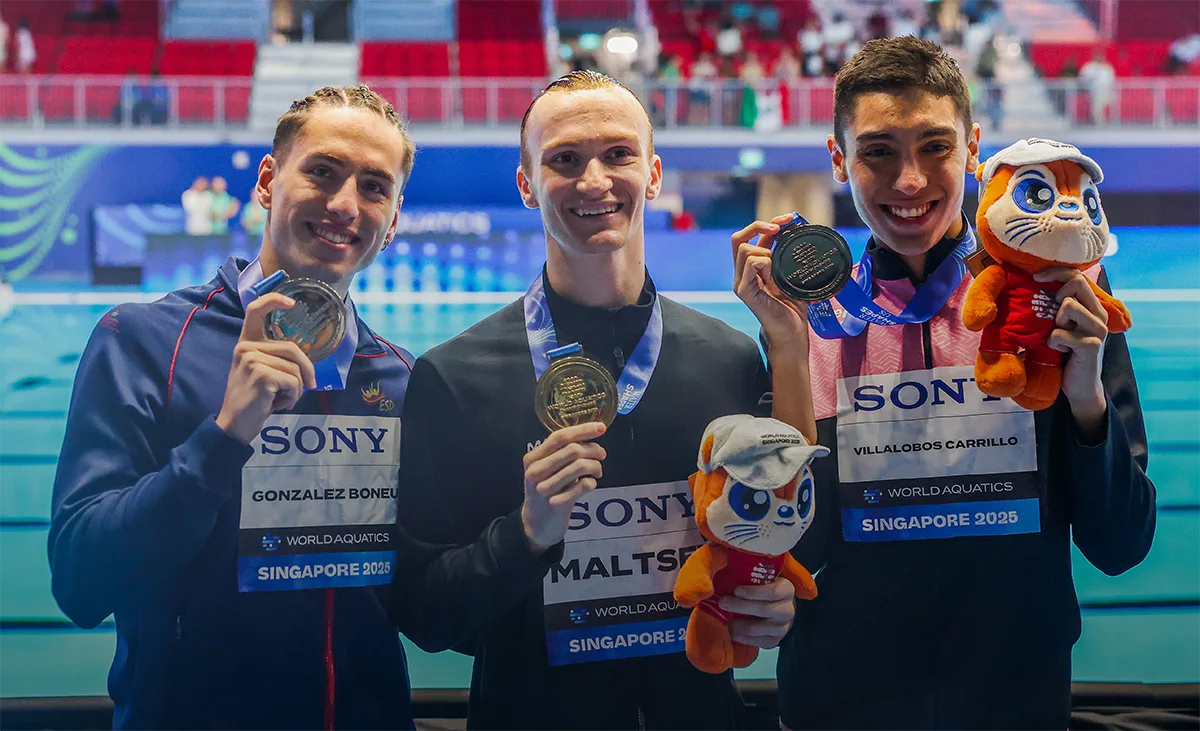 Первое российское золото на ЧМ. Наша сборная триумфально вернулась в мировой спорт