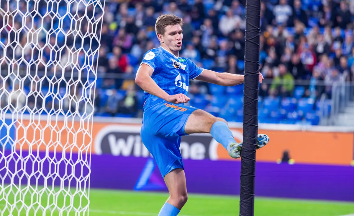 aleksandr-sobolev-foto-fk-zenit-00003.webp