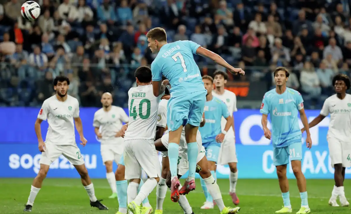 aleksandr-sobolev-zenit-ahmat-foto-ria-novosti (2).webp