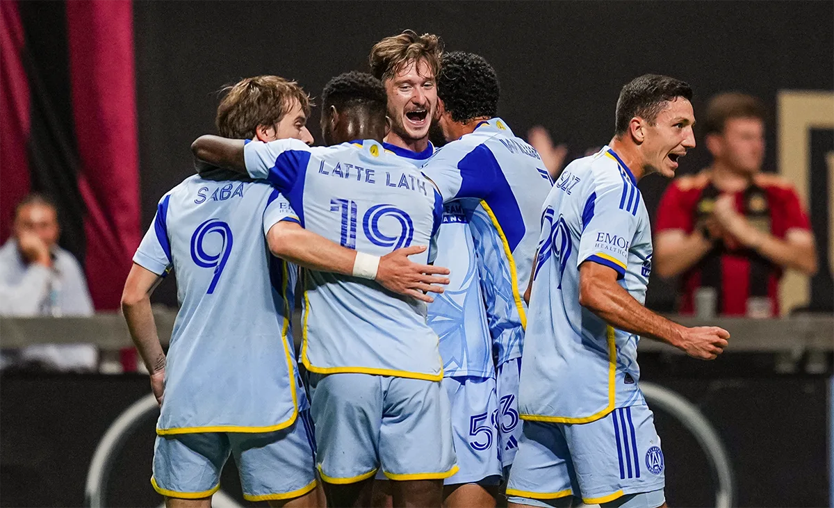  «Торонто» и «Аталанта» встретятся в очном противостоянии. Кто из аутсайдеров МЛС победит?     