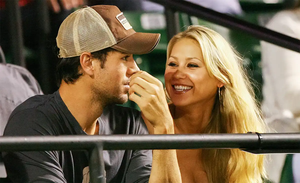 «Любовный треугольник» и премия MTV. С чего началась история Курниковой и Иглесиаса?