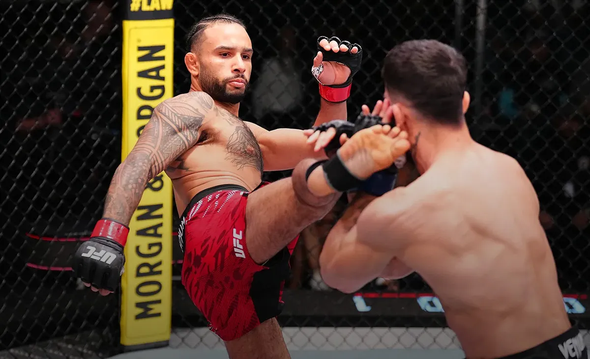 Бойца UFC подозревают в ставках против себя. Дана Уайт уже порвал с ним контракт