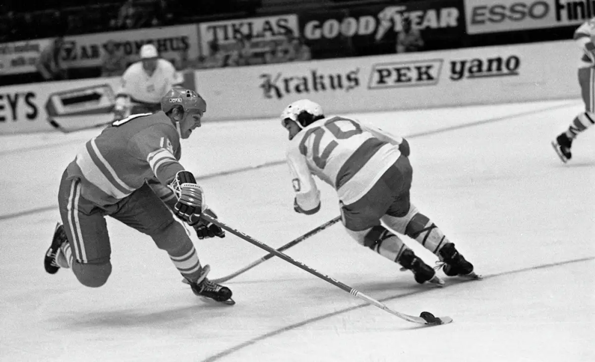 chm-1974-sbornaya-sssr-po-hokkeyu-foto-ria-novosti-00001.webp
