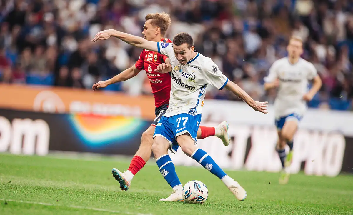 denis-makarov-foto-fk-dinamo-moskva.webp