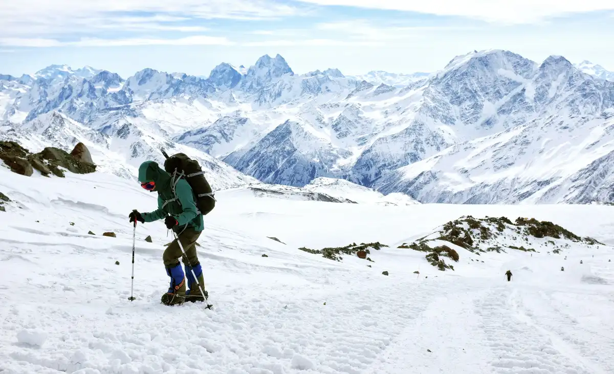 elbrus-alpinizm-turizm-foto-ria-novosti-00002.webp