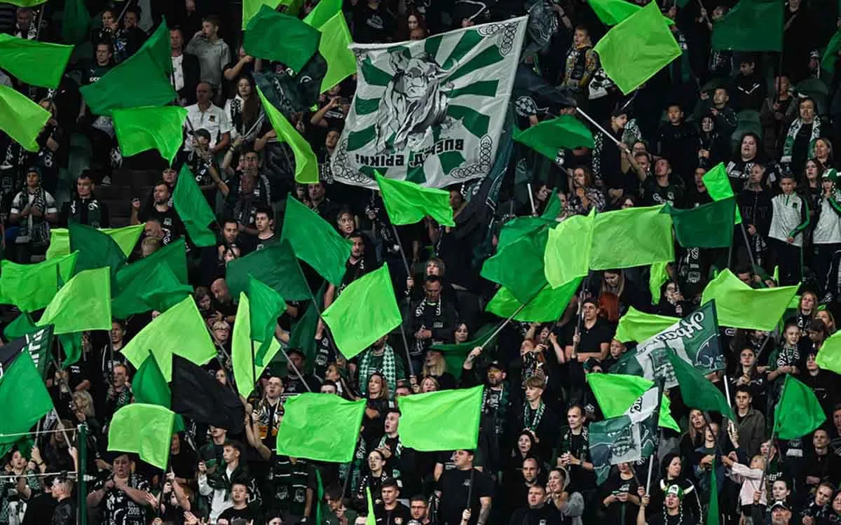 fans-Krasnodar-FC-Krasnodar2 (2).webp