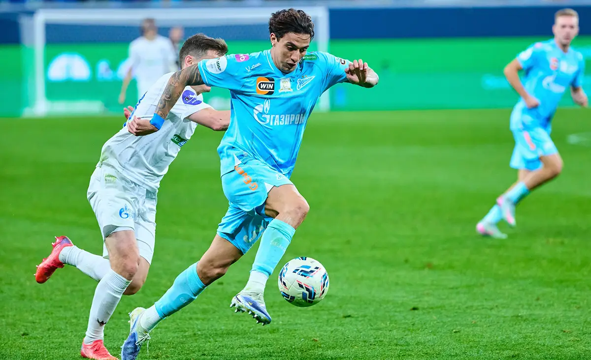 gustavo-mantuan-foto-fk-zenit.webp