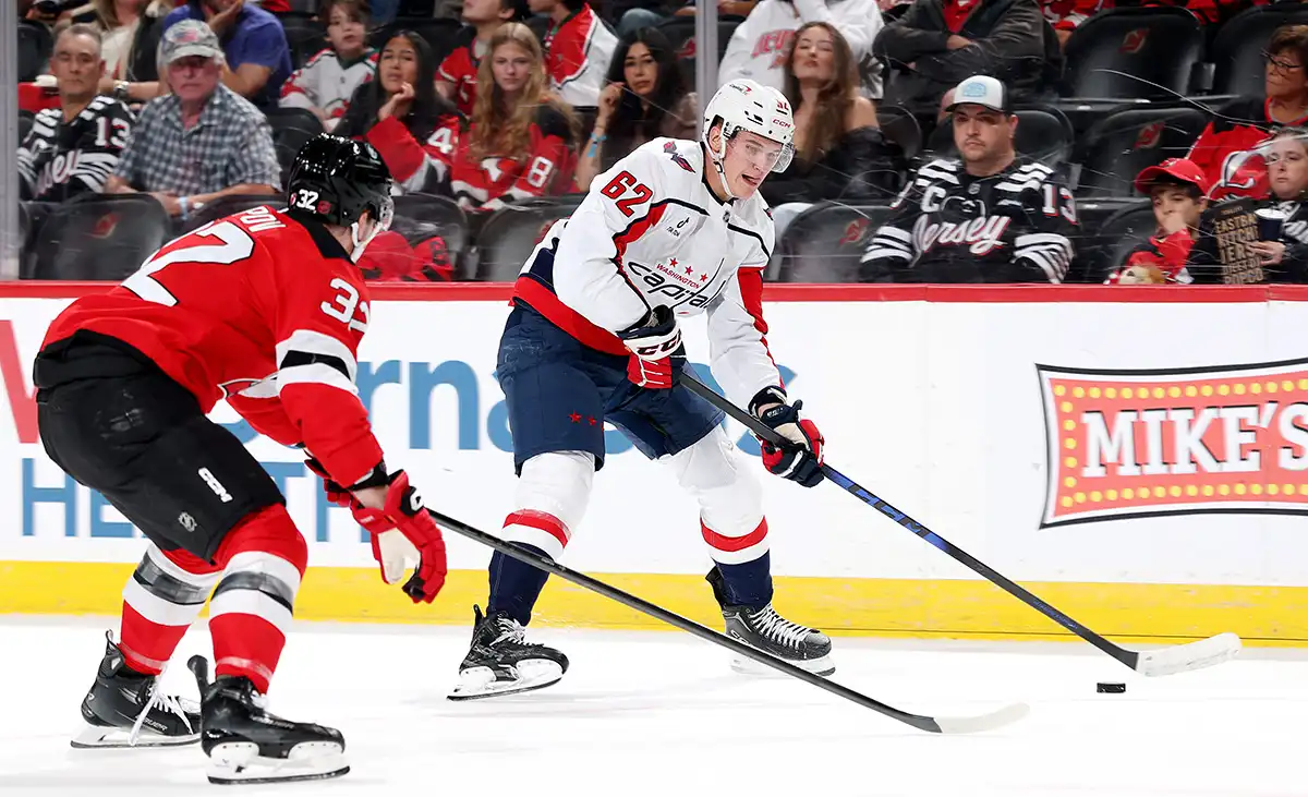 Илья Протас на льду