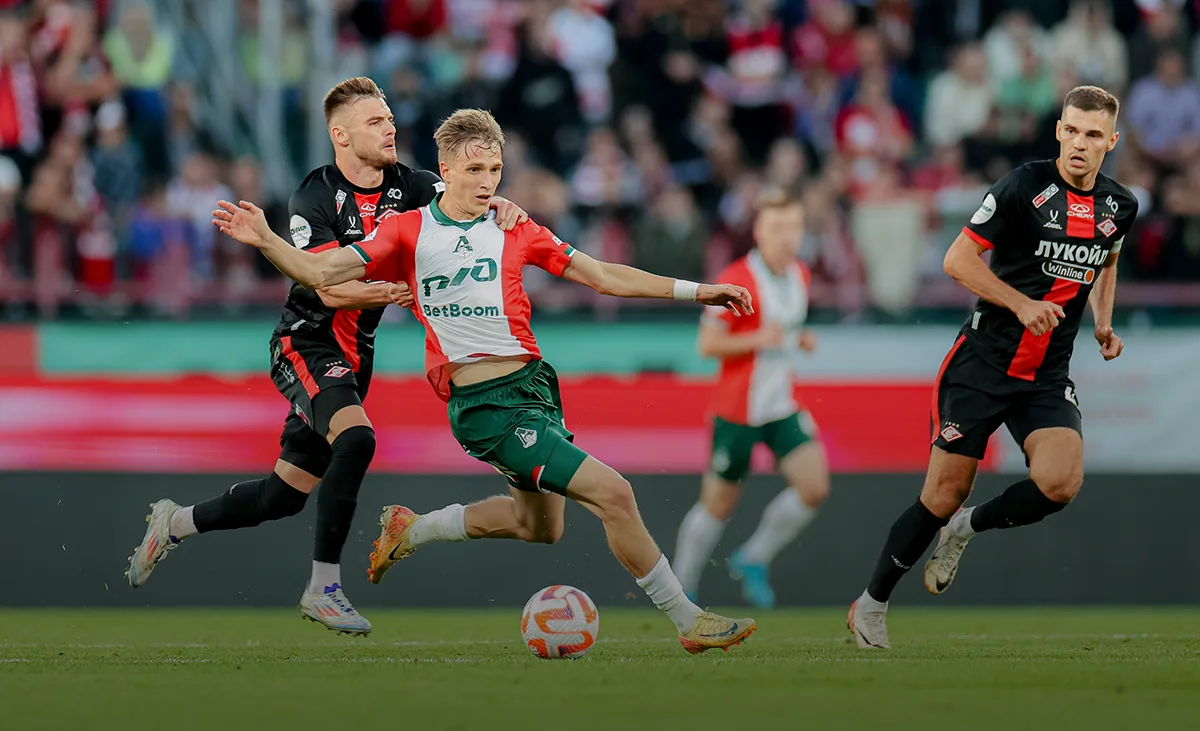 ilya-samoshnikov-foto-fk-lokomotiv-00002.webp