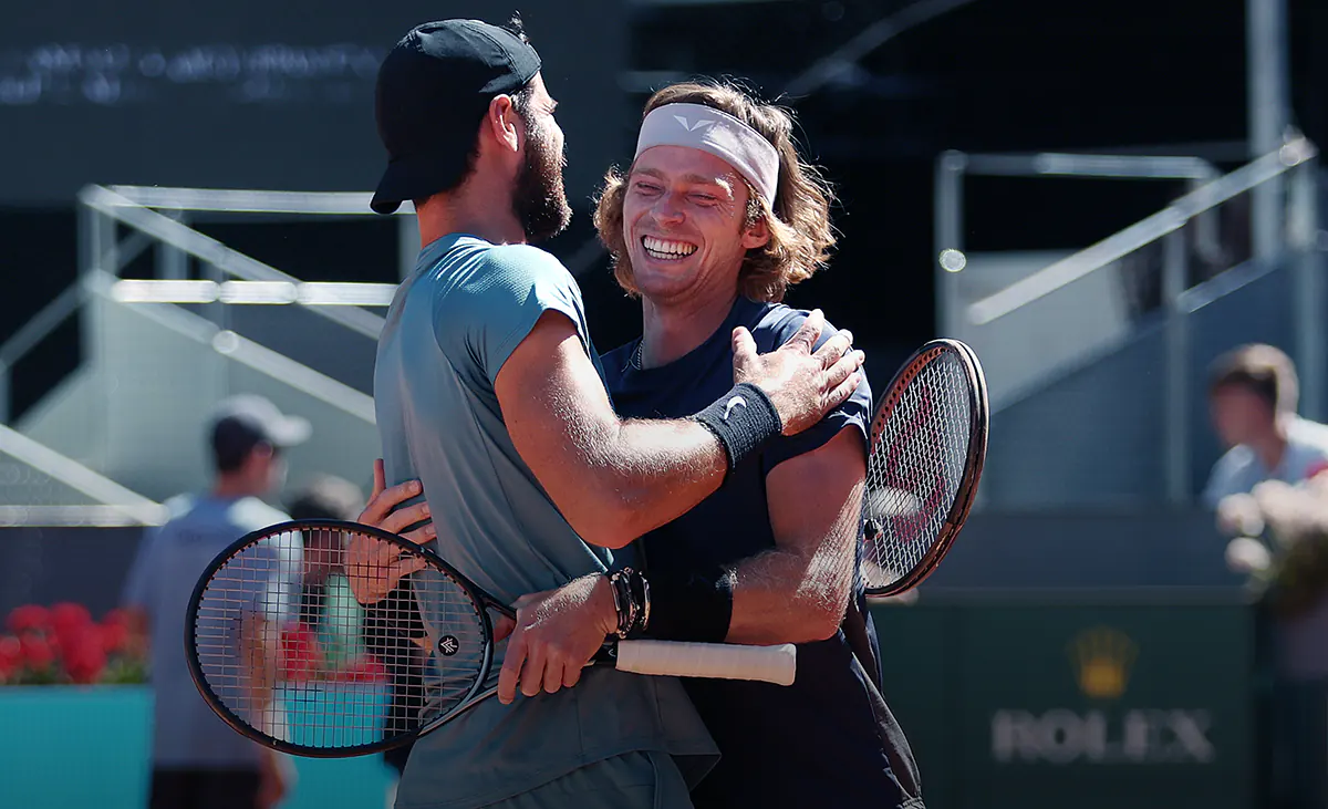 Рублёв обнимался, Хачанов смеялся. Россияне – в финале «пятисотника» в Пекине