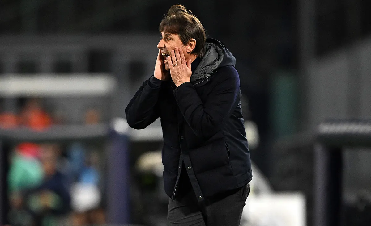 В руководстве «Наполи» готовы отпустить Антонио Конте в сборную Италии