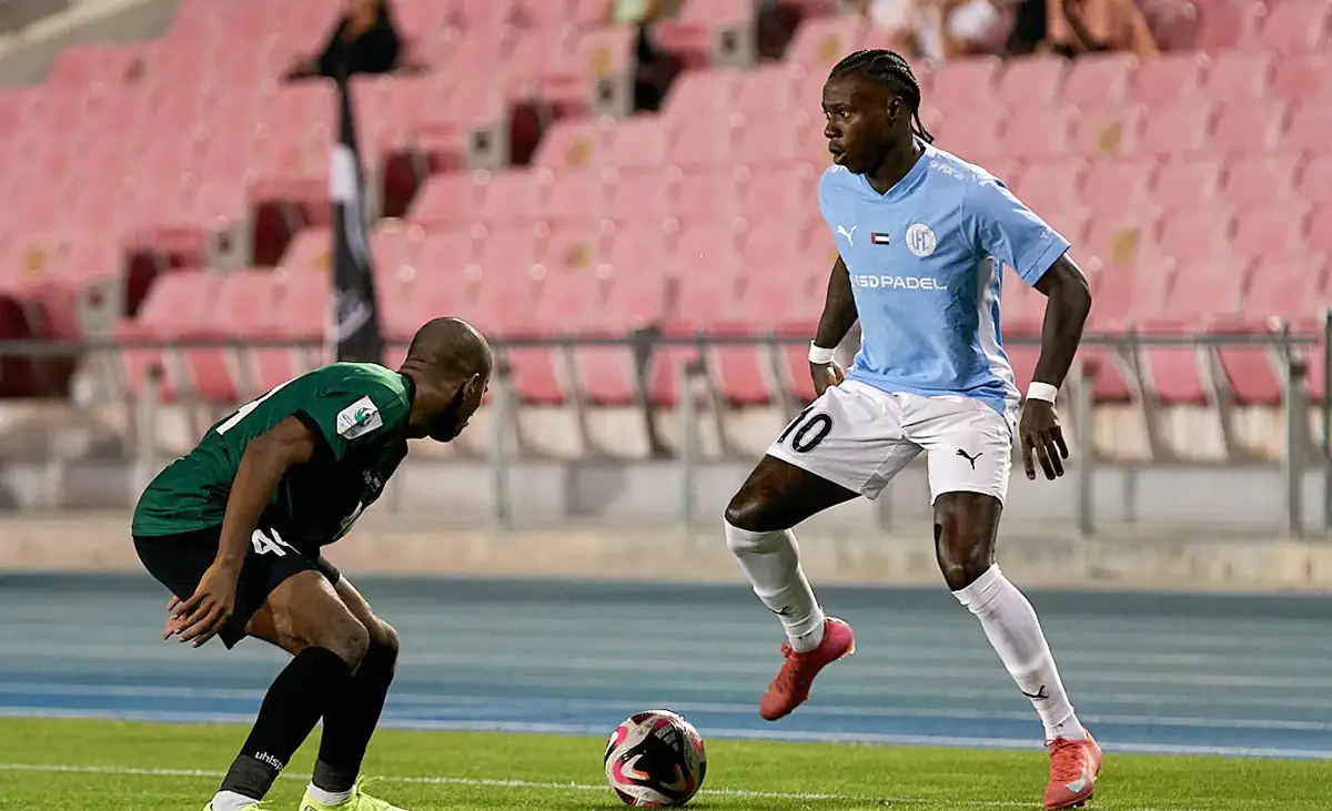 kvinsi-promes-foto-fk-yunayted.webp