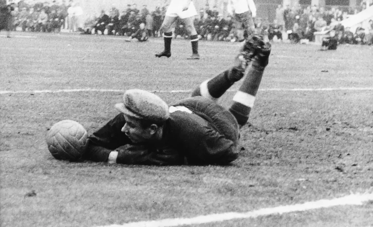 lev-yashin-kepka-foto-Getty-Images.webp