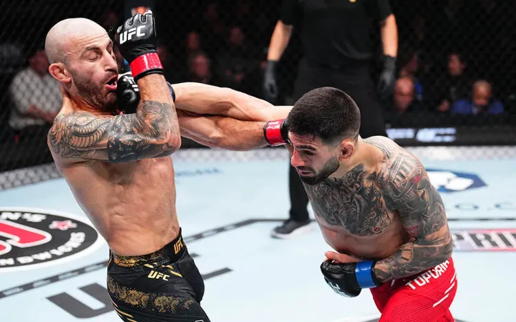 Соперник Махачева посыпался. Второй нокаут подряд для бывшего лидера рейтинга UFC