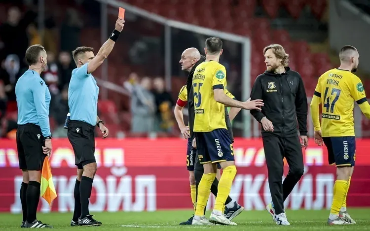 «На «Спартак» назначили судью, который свистит в одну сторону». Огненный Андрей Червиченко