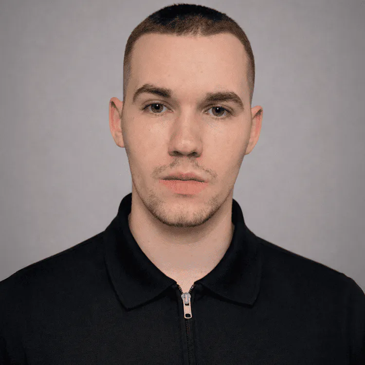 Артём Мельниченко