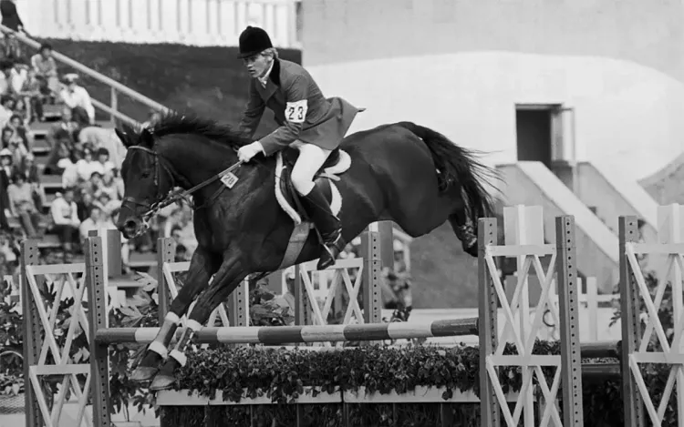 Лошадиная верность. Олимпийское золото Блинову принёс конь, который едва его не покалечил