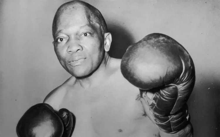 Сын рабов заставил США переосмыслить «равенство». Из-за его побед страну охватили протесты