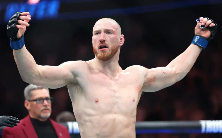 Адесанья — Пайфер, дата и время начала, где смотреть трансляцию, кард UFC Fight Night 271