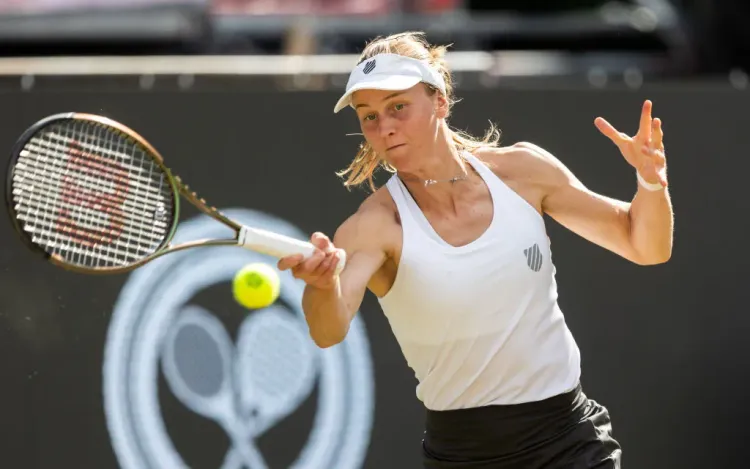Самсонова сыграет против экс-первой ракетки мира. Обыграет Осаку в Берлине?