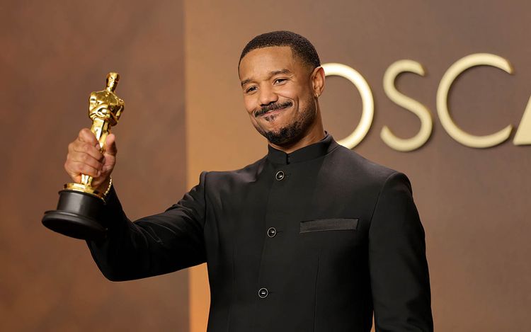 Владелец клуба АПЛ и ученик Рокки. Кто увёл «Оскар» у Шаламе и Ди Каприо