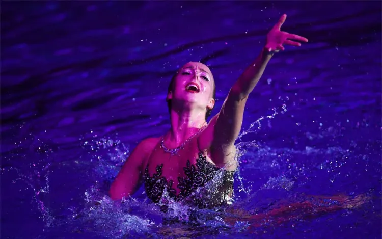 «Тренер филигранно подбирал обзывательства». Зачем чемпионка защищает жёсткость и унижение