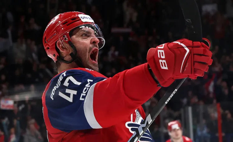 Ветераны зажигают в КХЛ: Радулов и Панин ведут «Локомотив» и «Салават» за собой