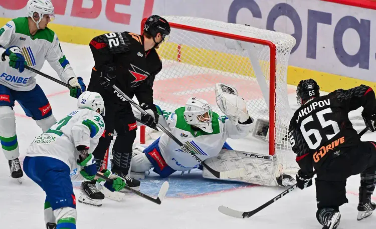 Прогноз на матч «Салават Юлаев» — «Авангард». Омск жаждет реванша